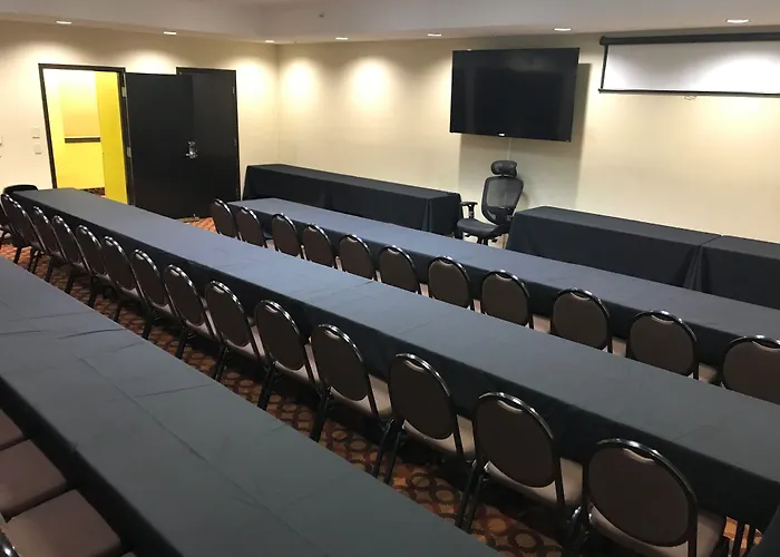 Best Western Plus Augusta North Inn & Suites