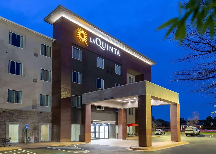 La Quinta Inn & Suites By Wyndham Augusta Fort Eisenhower